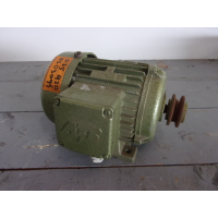 .0,25 KW  920 RPM. Used.